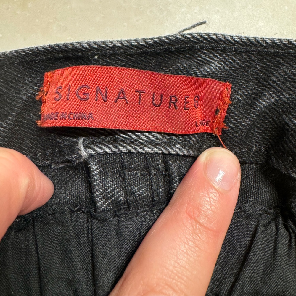 Black Denim Paperbag shorts Size L - Picture 3 of 3